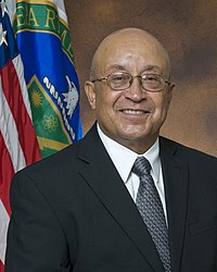 200px-Official_portrait_of_Warren_F._Miller,_Jr._as_Assistant_Secretary_of_Energy